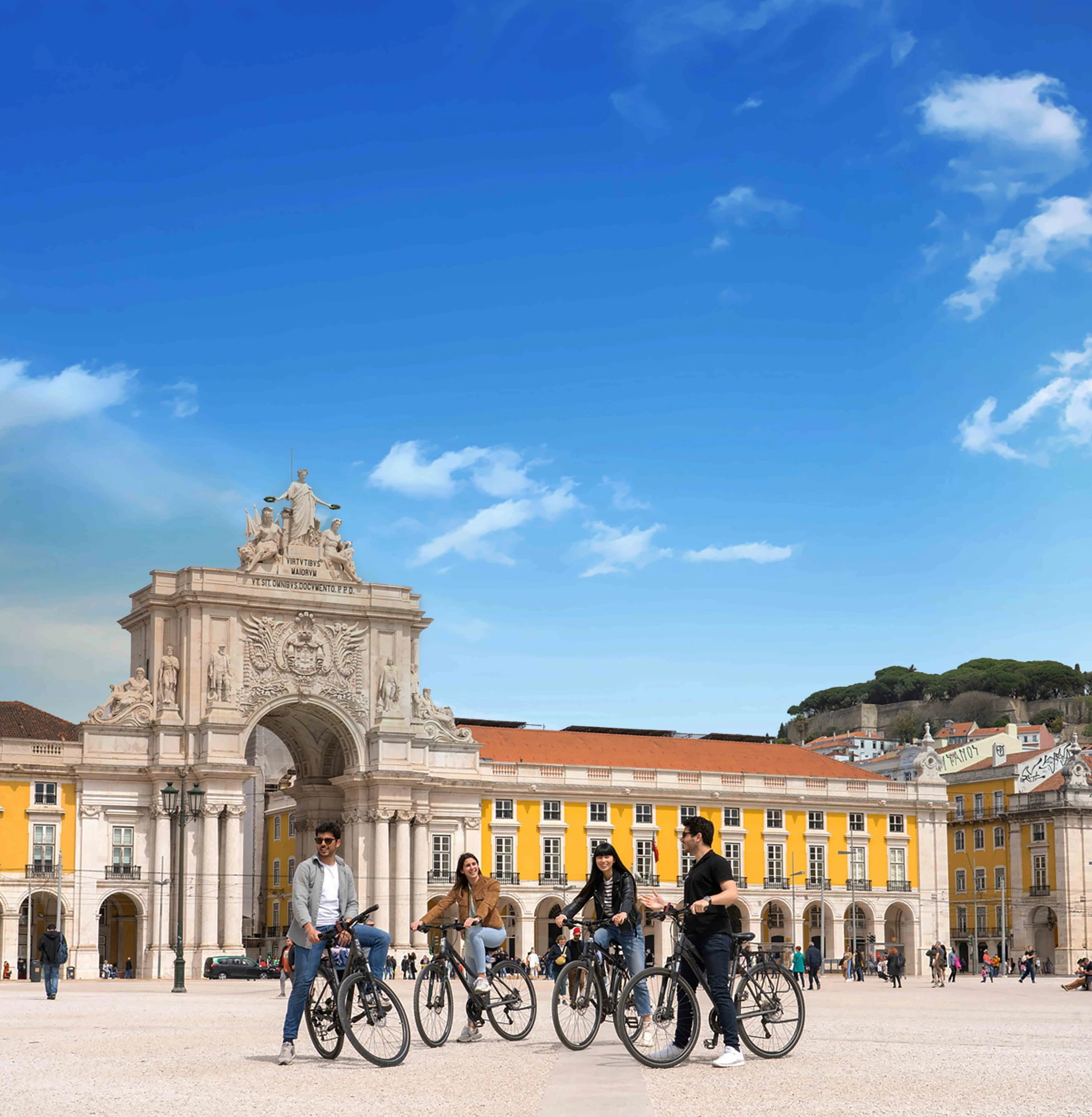 Lisbon 360º: Bike, Walk & Boat