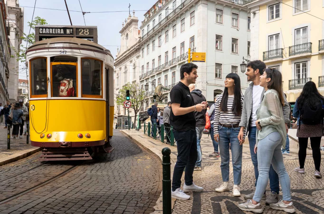Private Lisbon Jewish Heritage Tour with Yellow Tram